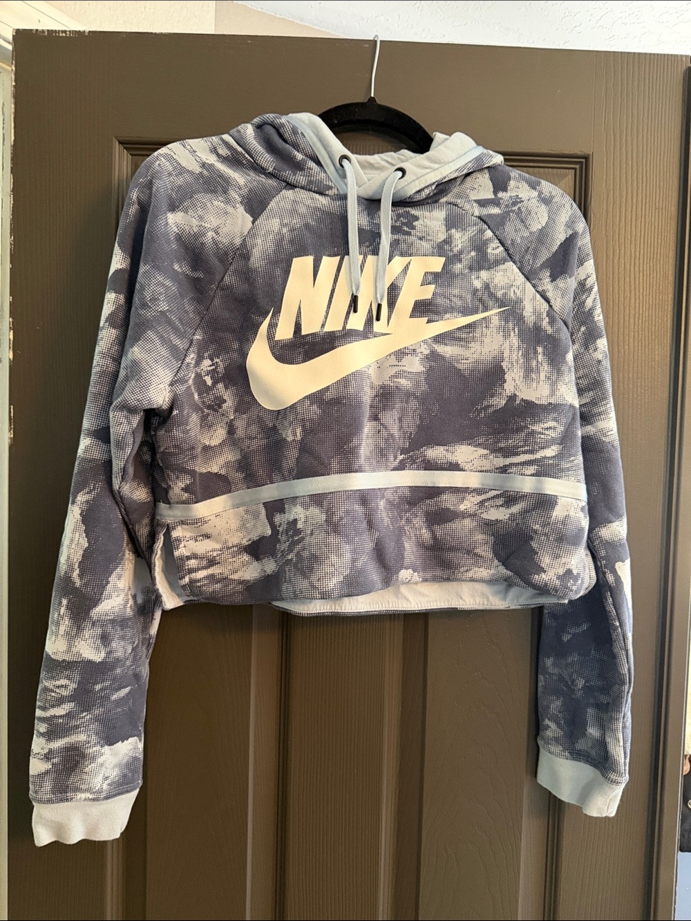 Nike Tie-Dye Cropped Hoodie in Blue & White